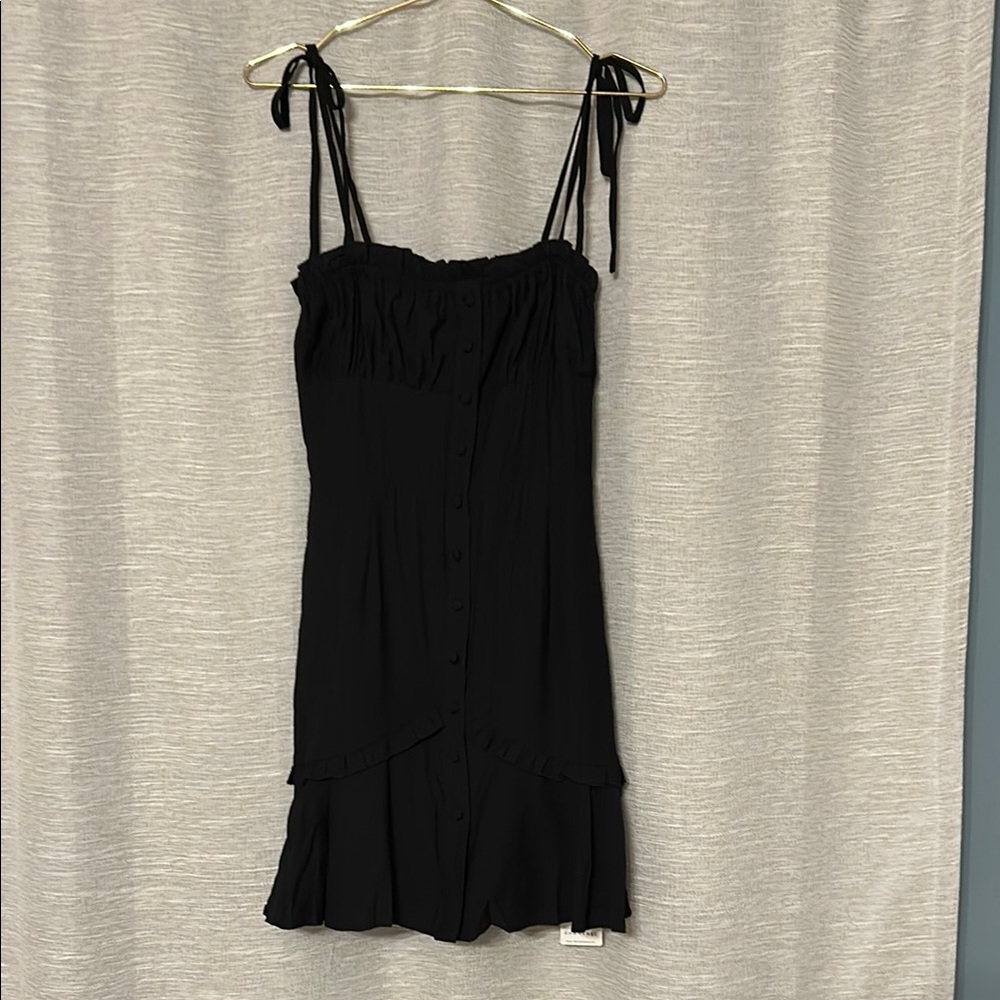 Elegant Black Sleeveless Dress